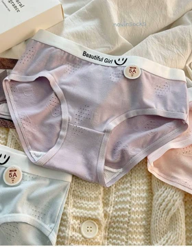 شورت دختر زیبا 1024(مناسب 34تا40)