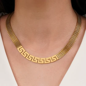 گردنبند استیل ورساچه رنگ طلایی اندازه قطر 10 میل و اندازه دور گردنبند 50 سانت فوق العاده خاص نمونه طرح طلا