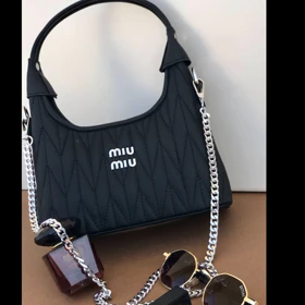 کیف miu miu وارداتی