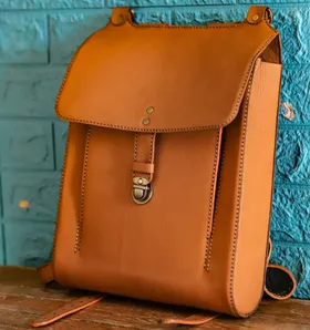 کوله پشتی چرم گاوی اصل