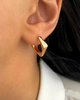 گوشواره مثلثی ژوپینگ