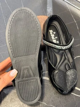 کفش مجلسی دخترانه قلبی