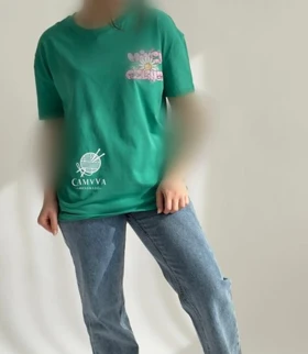 تیشرت سبز گل‌دار