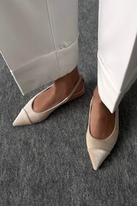 کفش پاشنهبلند کلاسیک زنانه استراسونس straswans