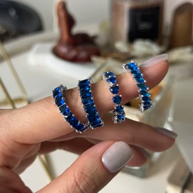 انگشتر تنیسی آبی