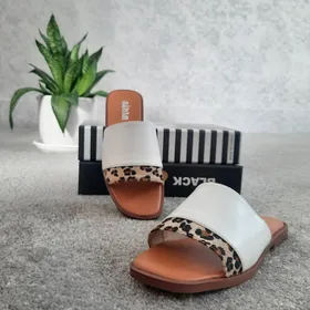 صندل زنانه نیکتا مدل WH.2735