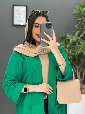مانتو کتی یقه برش‌دار