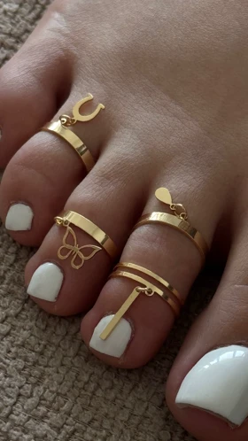 انگشتر پا ط