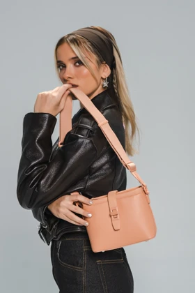 کیف دوشی زنانه دیوید جونز DAVID JONES مدل CM7507