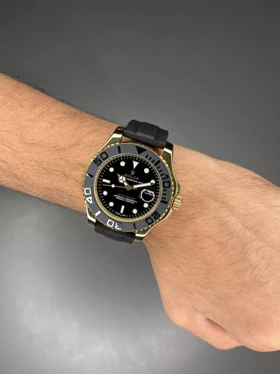 ساعت مچی رولکس یات مستر بند رابر مشکی قاب طلایی Rolex Yacht Master
