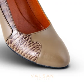 کفش پاشنه‌دار زنانه چرم یلسان مدل آنا کد 602-GC
