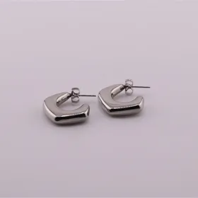 گوشواره مینیمال ساده