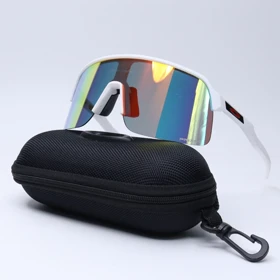 عینک برند OAKLEY کد 181314