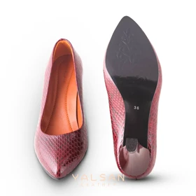 کفش پاشنه‌دار زنانه چرم یلسان مدل ژاکلین کد 600-MRV