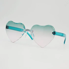 عینک آفتابی بچگانه اسپرت قلبی با شیشه‌های ضد اشعه UV