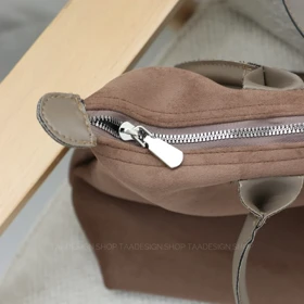 کیف زنانه بزرگ مدل شارلوت جیر