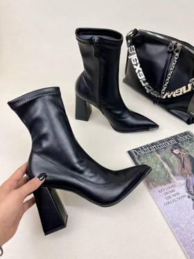 نیم بوت پاشنهدار زنانه زارا کلاسیک ZARA کد 921 دختر طهرونی