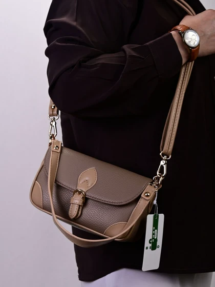 کیف دوشی زنانه بنو مدل آناهیتا کد BENO 5115