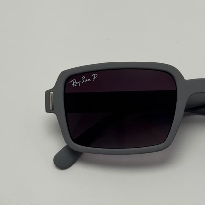 عینک آفتابی پلاریزه ریبن مستطیلی طوسی کد rayban RB 2201