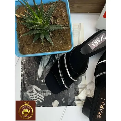 صندل نگینی مجلسی و روفرشی زنانه