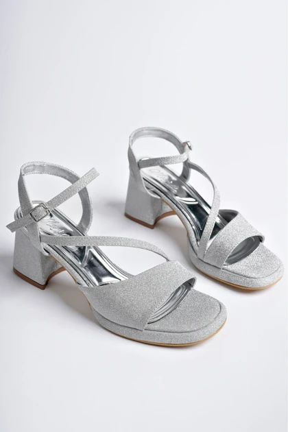 کفش پاشنه‌بلند کلاسیک زنانه اورجینال میرانین meyranin-ayakkabilari