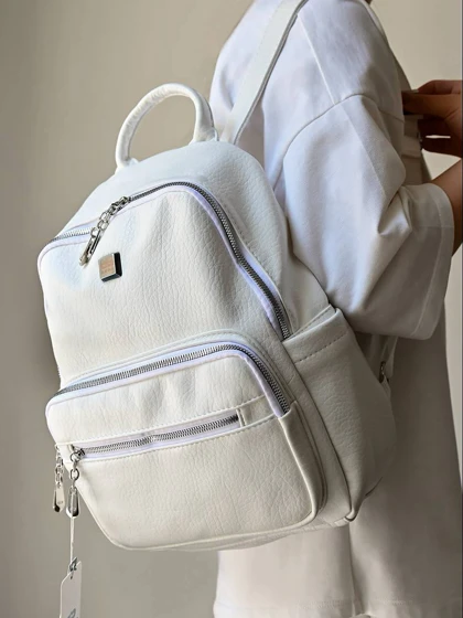 کوله پشتی زنانه بنو مدل دلانا کد BENO 4784