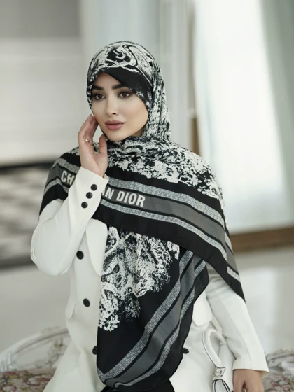 روسری نخی جنگل