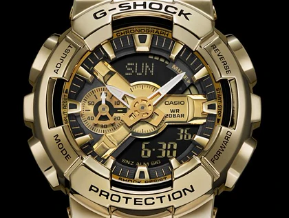 ساعت مچی مردانه کاسیو جی‌شاک (Casio G-Shock) مدل GM-110G-1A9DR (قاب فلزی طلایی, طراحی لوکس و مقاوم)