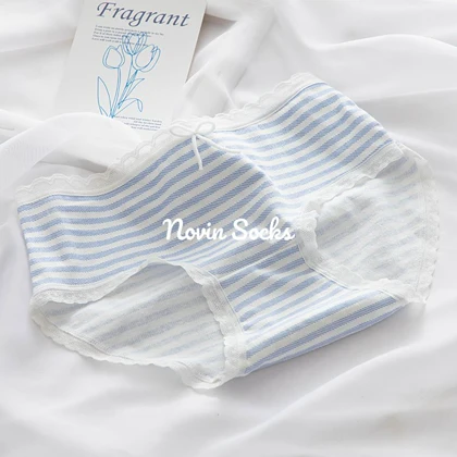 شورت گلبرگ آبی (مناسب سایز38 الی 42)