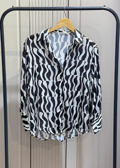 شومیز طرحدار سیاه سفید