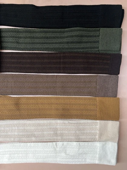 جوراب ساق بلند بالا زانو زنانه طرح گندمی برجسته