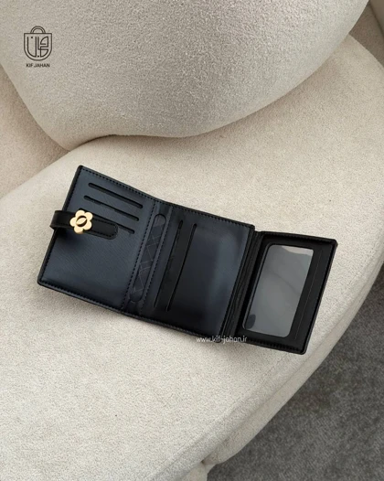 جاکارتی گلبرگی دینا