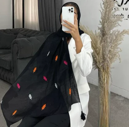 شال گل‌دار