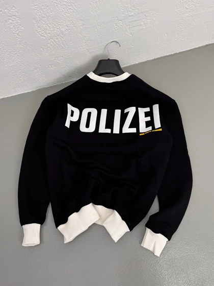 دورسPOLIZEI