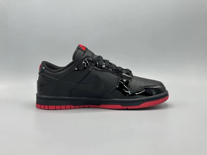 کتانی نایکی اس بی دانک لو ورنی مشکی قرمز/Nike SB Dunk