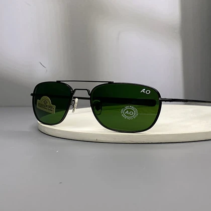 عینک آفتابی AO با فریم فلزی و لنز شیشه سنگ UV400 American Optical