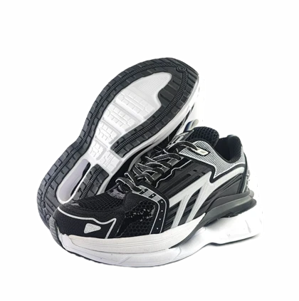 کفش اسپرت تمام وارداتی مردانه برند دیادورا Diadora مدل ایما با زیره و رویه تنفس پذیر مشکی کد 233