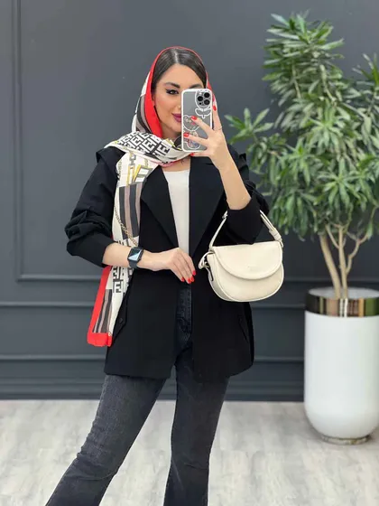 مانتو سرشانه ژیله دار پشت پاگن
