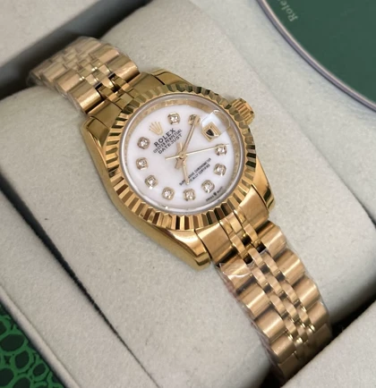 ساعت رولکس دیت جاست زنانه تمام طلایی صفحه سفید ایندکس نگین Rolex Datejust