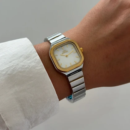 ساعت زنانه الگانس صفحه صدف مربع سفید کد 778