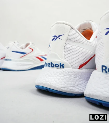 کفش کتانی سفید آبی قرمز REEBOK Speed 21 TR