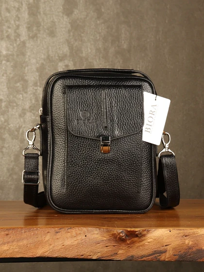 کیف دوشی مردانه بیورا مدل D01