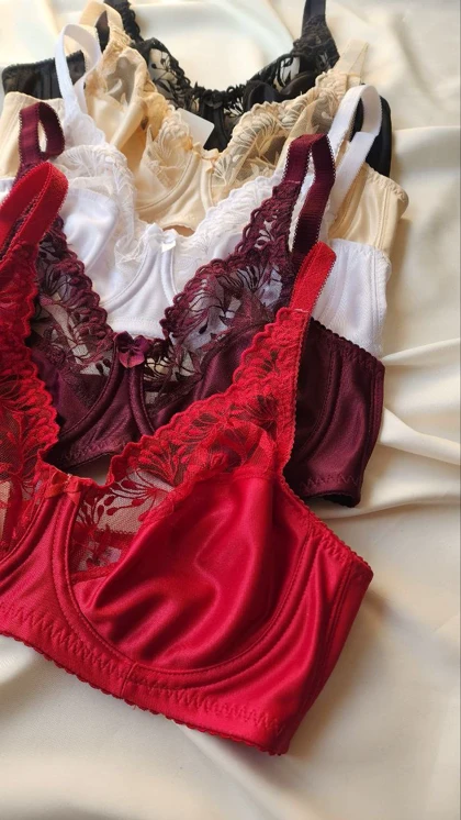 سوتین تک دانتل و پرلون فنردار برند SHANDERMAN کد: 2280