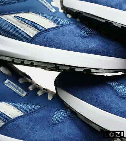 کفش کتانی آبی REEBOK Unphased Pro