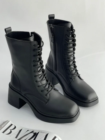 پاشنه نیم بوت تینا 3389