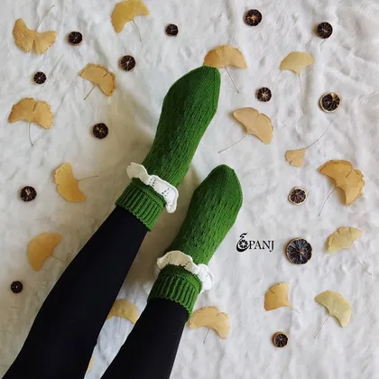 جوراب توری سبز و سفید