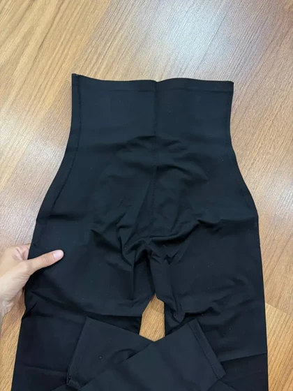 لگ مشکی باربی زنبوری