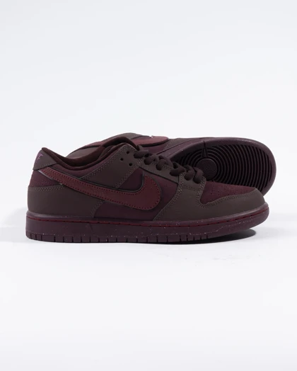 کتانی Nike