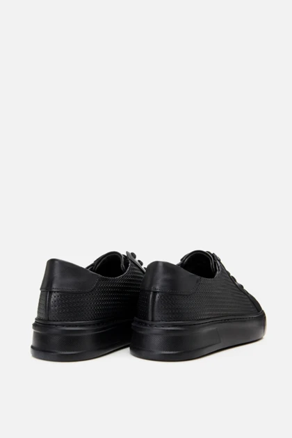 کفش های روزمره مردانه yaya-by-hotic