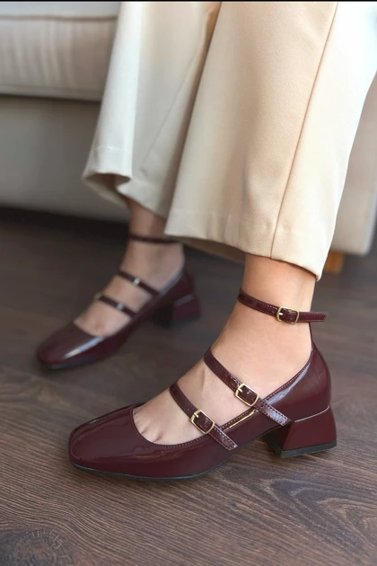 کفش پاشنه‌بلند کلاسیک زنانه polka-store polka-store